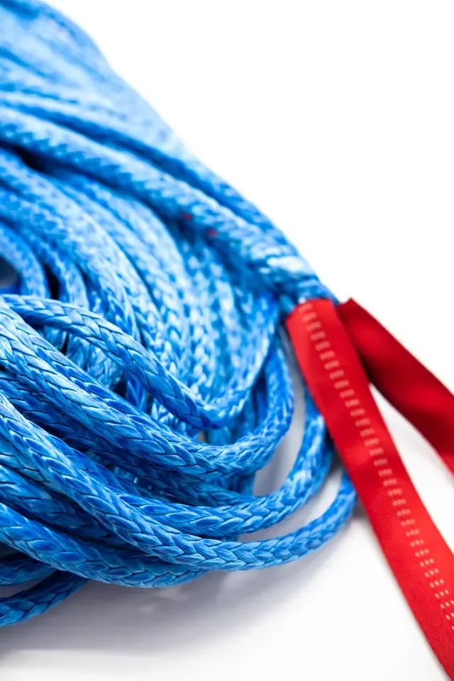 DYNEEMA WINCH ROPE - 5/16"/150 ft